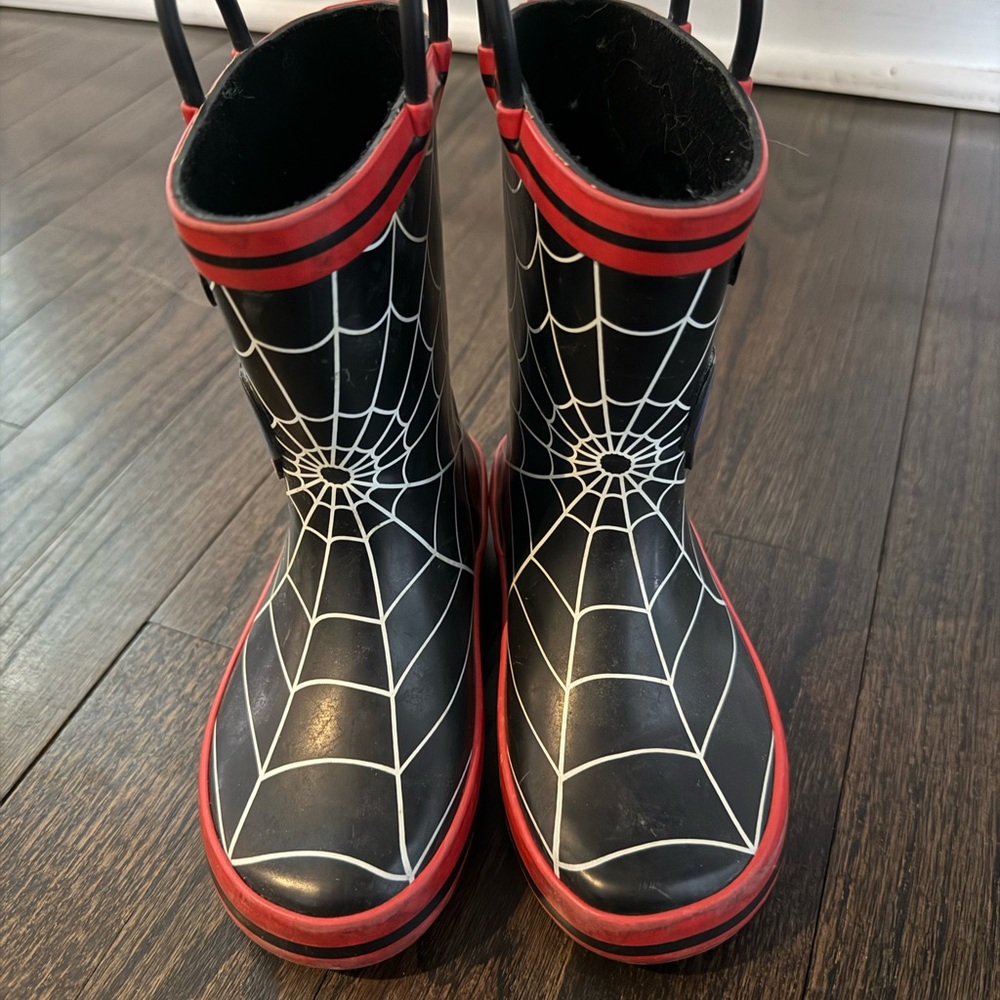 Toddler Size 9 Spider-Web / Spider-Man Black and Red Kids Rain Boots